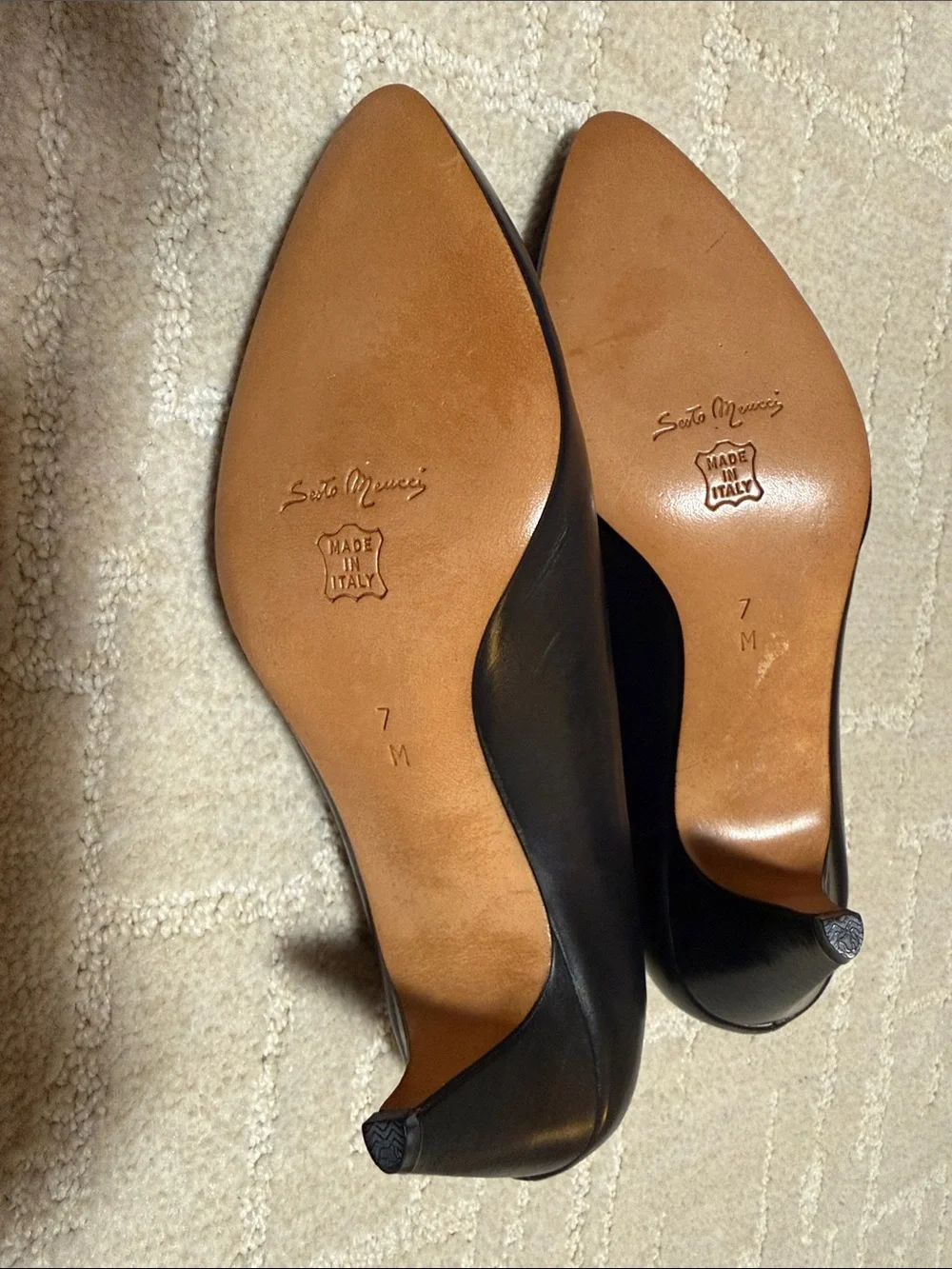 Sesto Meucci Black Pointed Leather Pumps